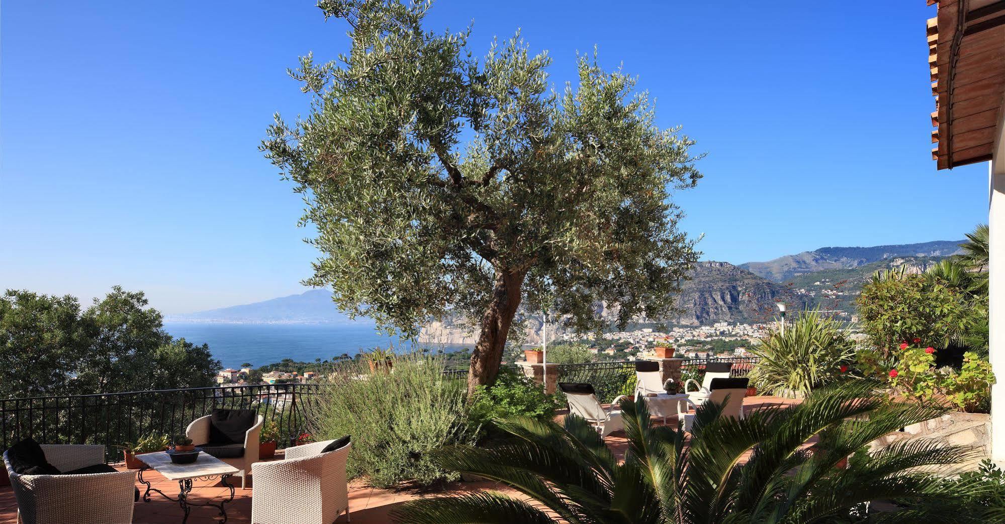M Suites Sorrento Exterior foto